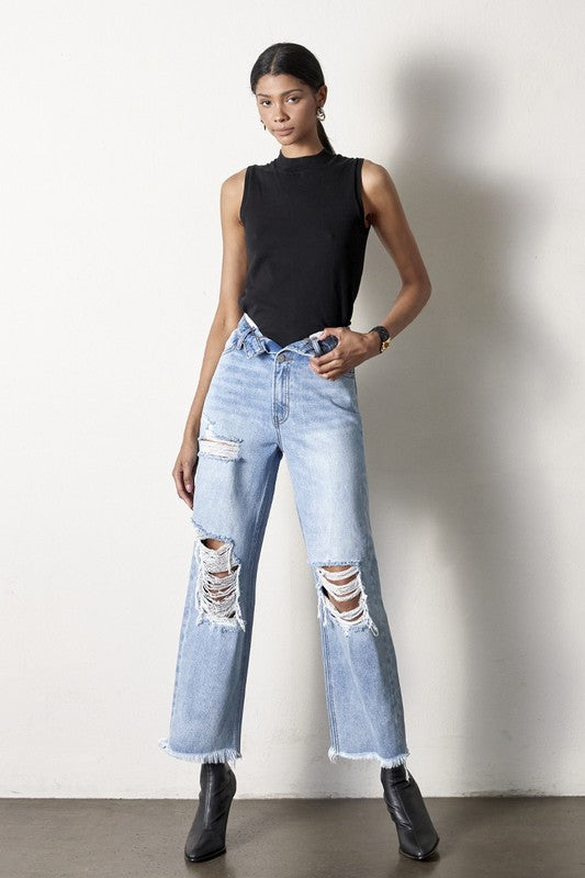 Frayed Flip Waist Straight Jeans