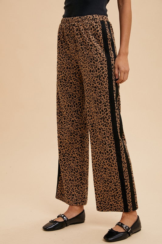 For the girls - Animal track pants